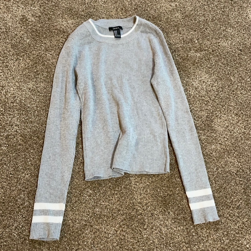 Forever 21 long sleeve sweater.